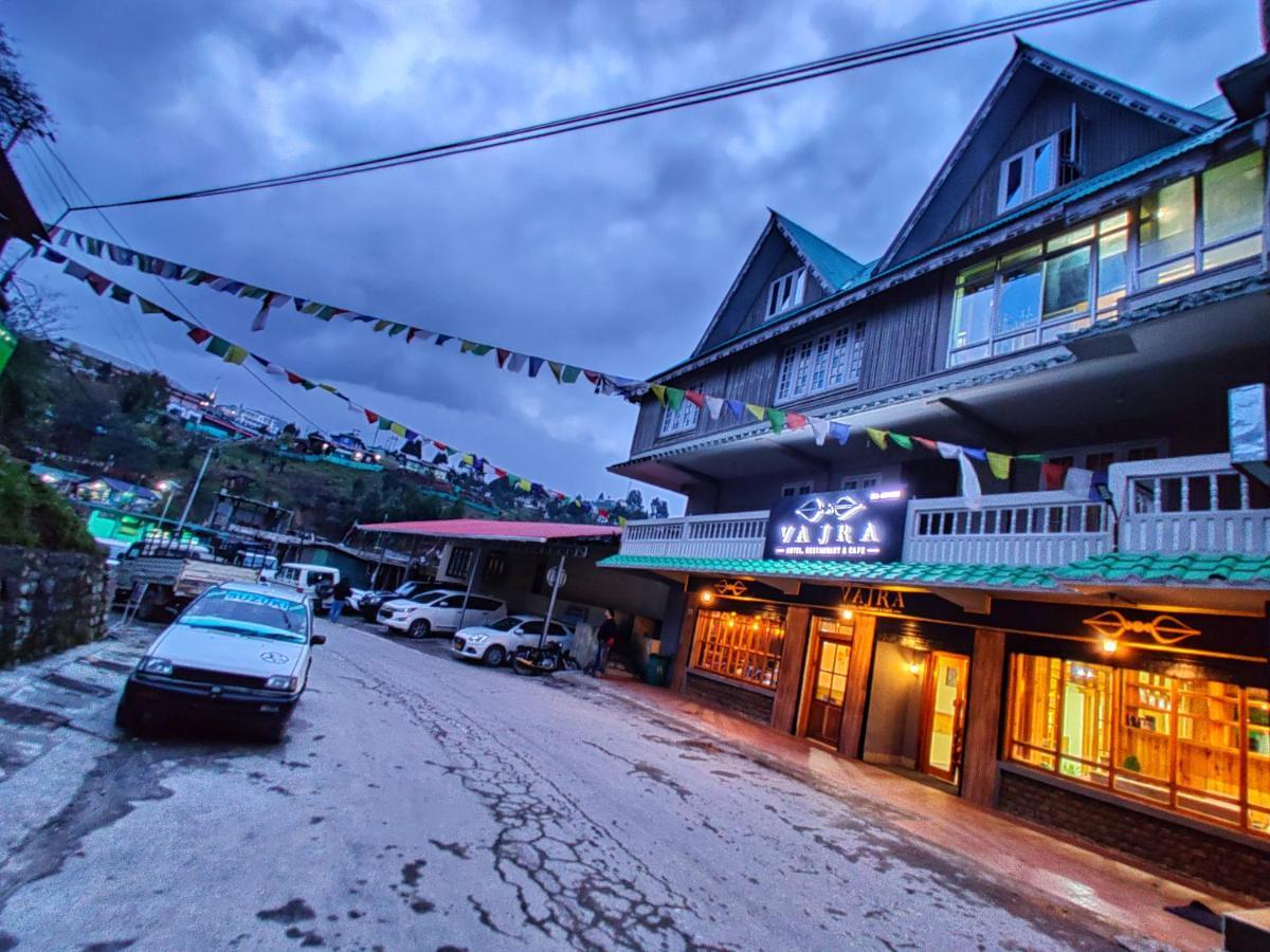 Hotel Vajra Tawang Buitenkant foto