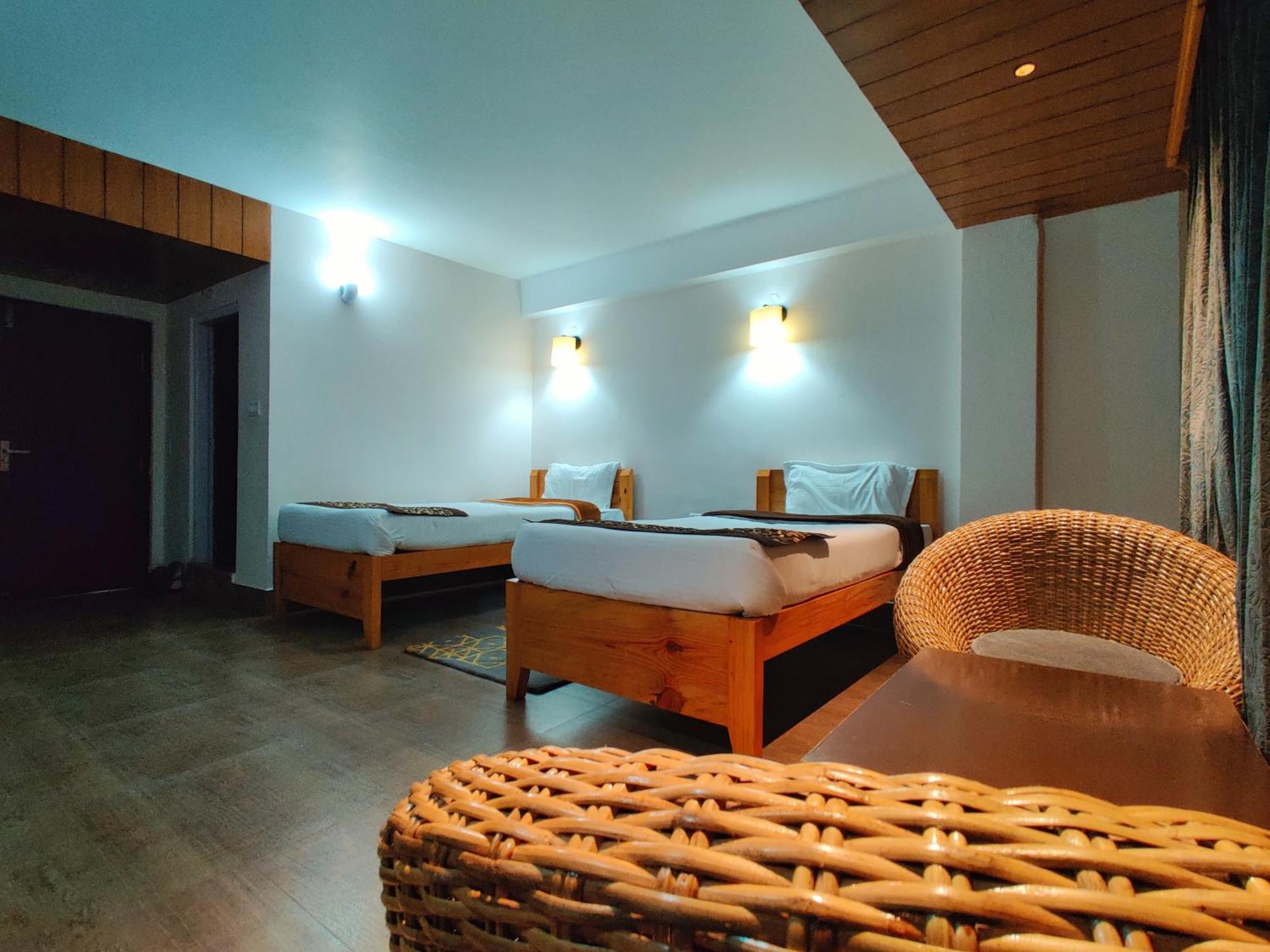 Hotel Vajra Tawang Buitenkant foto